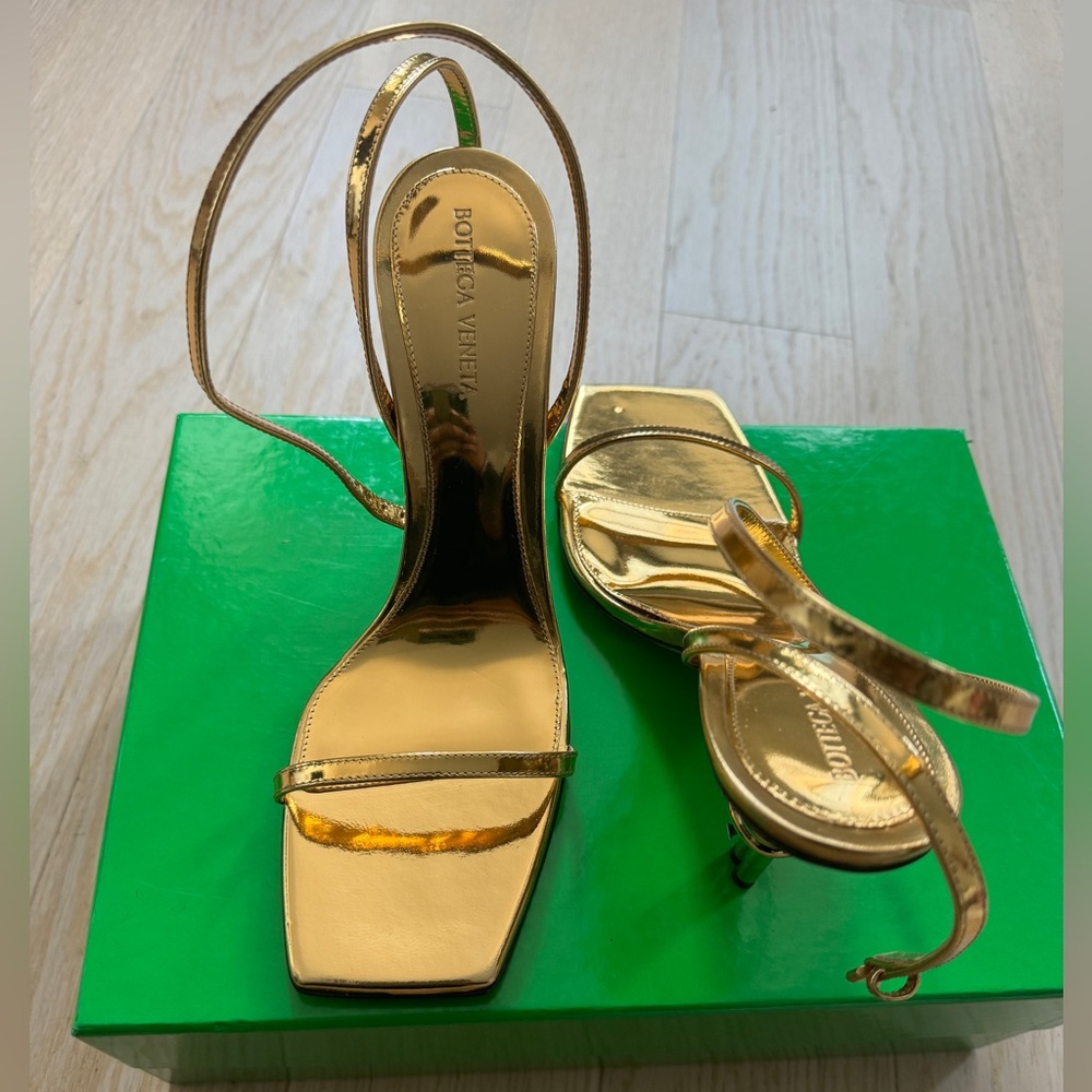 Bottega Veneta Gold Knot Sandal NEVER WORN